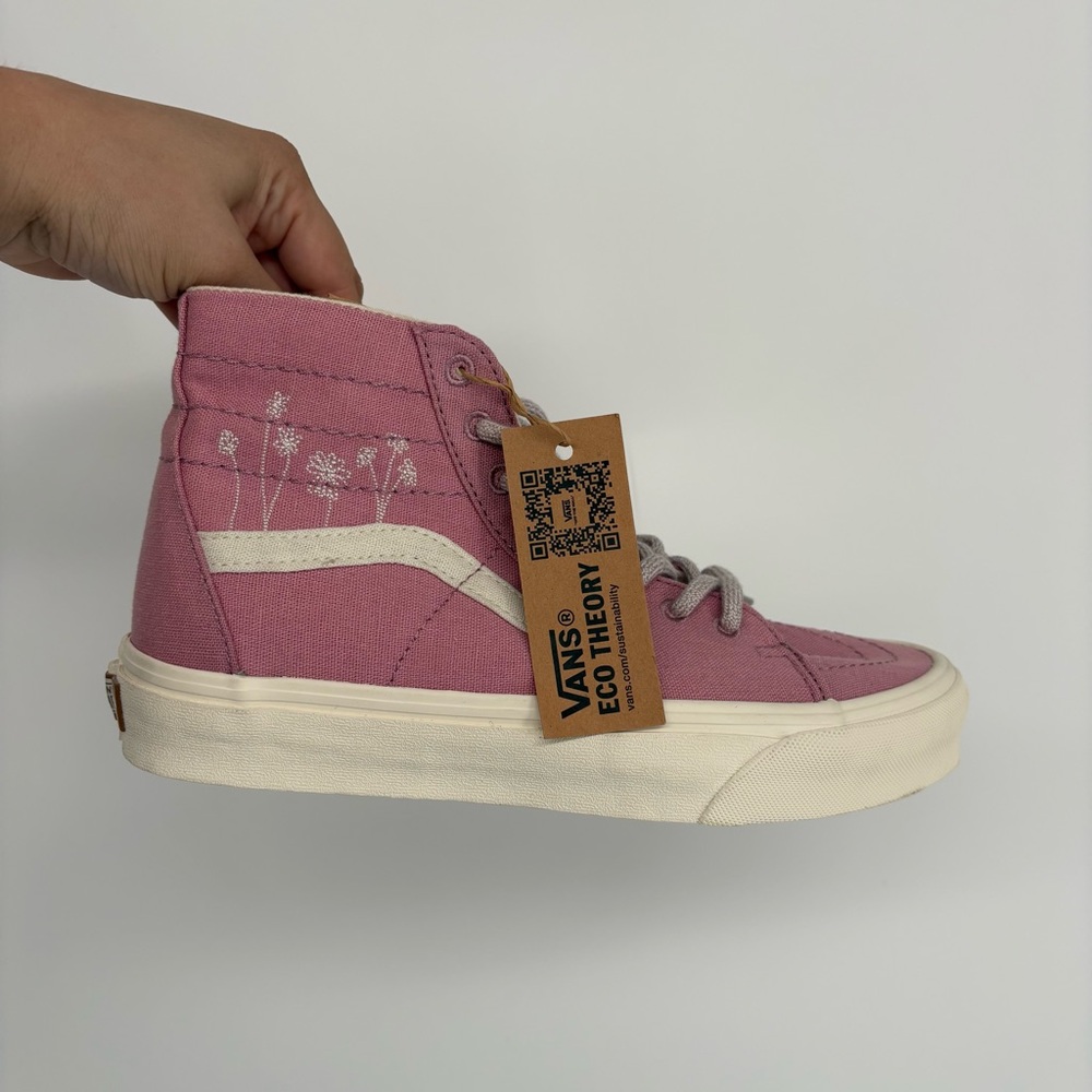 Vans Pink and Cream High-Top Sneakers Floral Embroidery BRAND NEW NWT